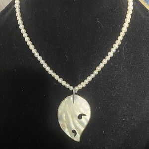 TENG YUE silver tone freshwater pear & abalone leaf statement necklace 17”